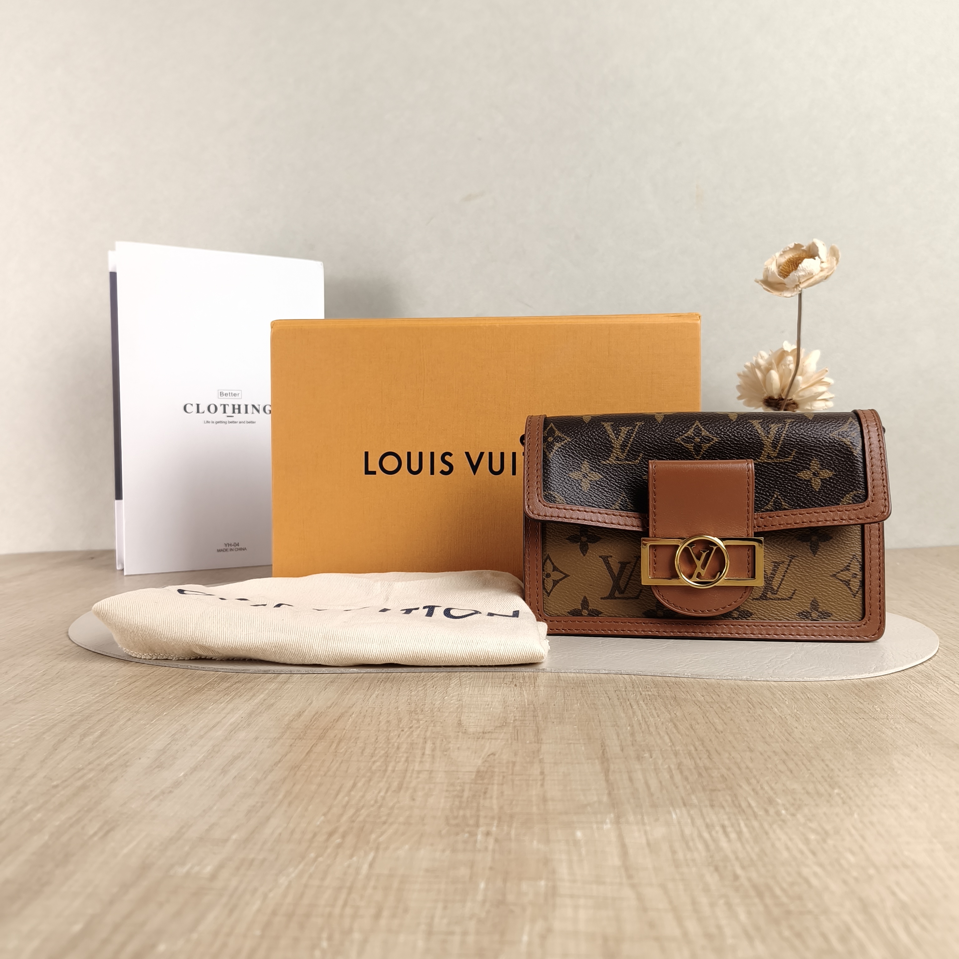 Louis Vuitton Crossbody Bag Dauphine Woc Woc Monogram PVC One Size18.5 × 5 × 12 cm — cover view 3 of 6