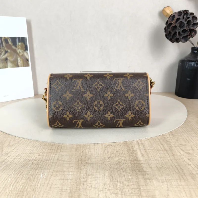 Louis Vuitton Crossbody Bag POCHETTE CAMILLE Monogram PVC One Size 20.5 × 6 × 11 cm — cover view 4 of 5