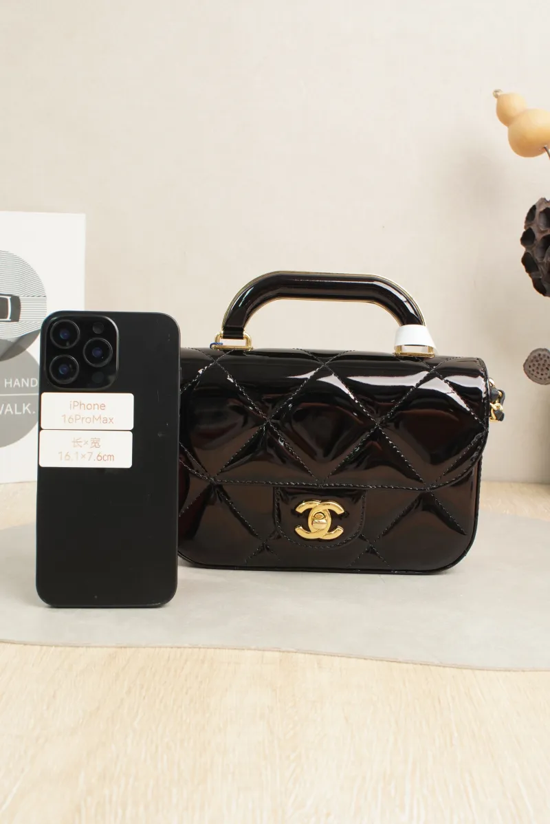 Chanel Crossbody Bag25k Top Handle Crossbody Bag Black Patent Leathermini18.5 × 4.5 × 13 cm — cover view 3 of 7
