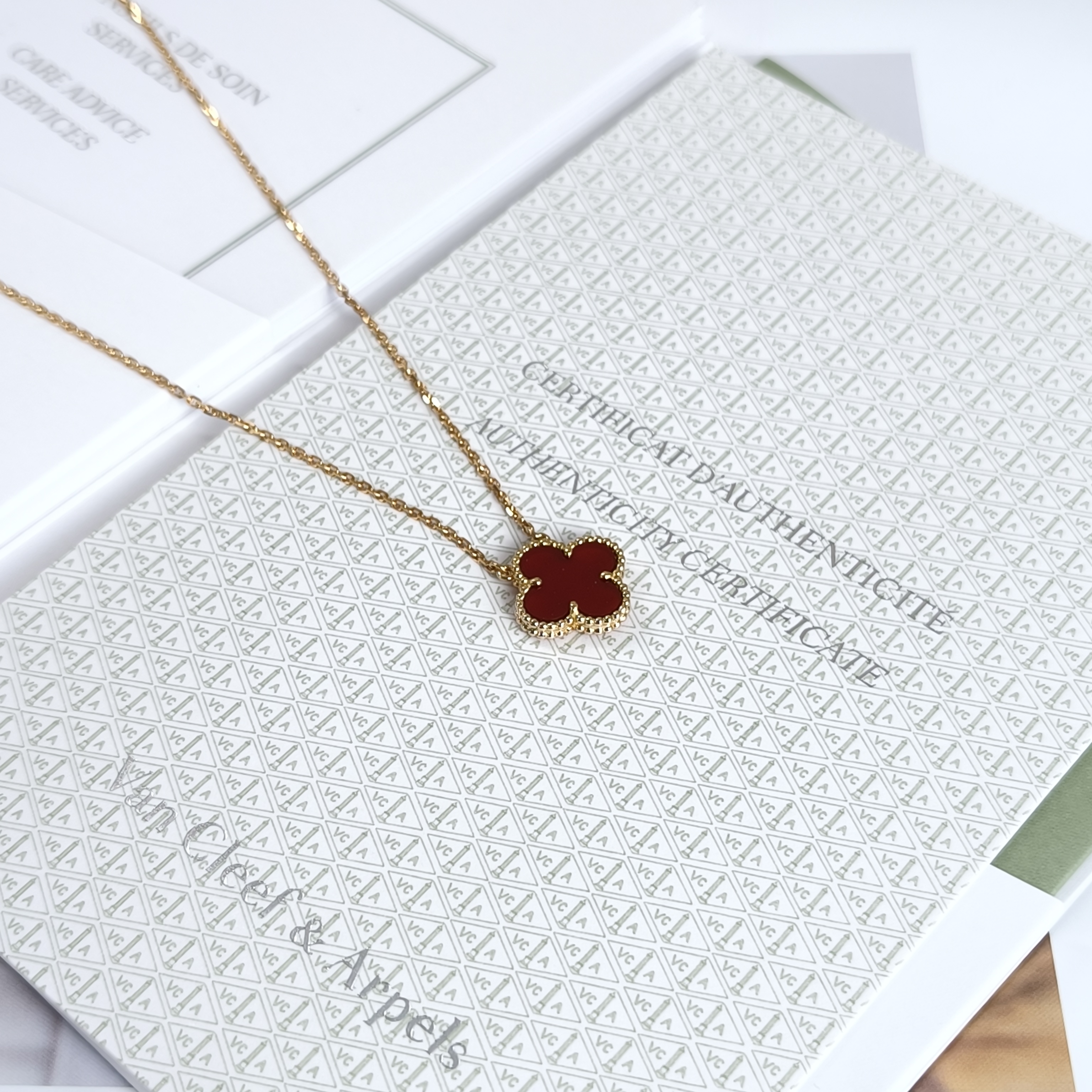 Van Cleef & Arpels Necklace Alhambra Alhambra Collection Necklace 18KY ellow Gold Vintage Small40cm Vintage Small — cover view 9 of 10