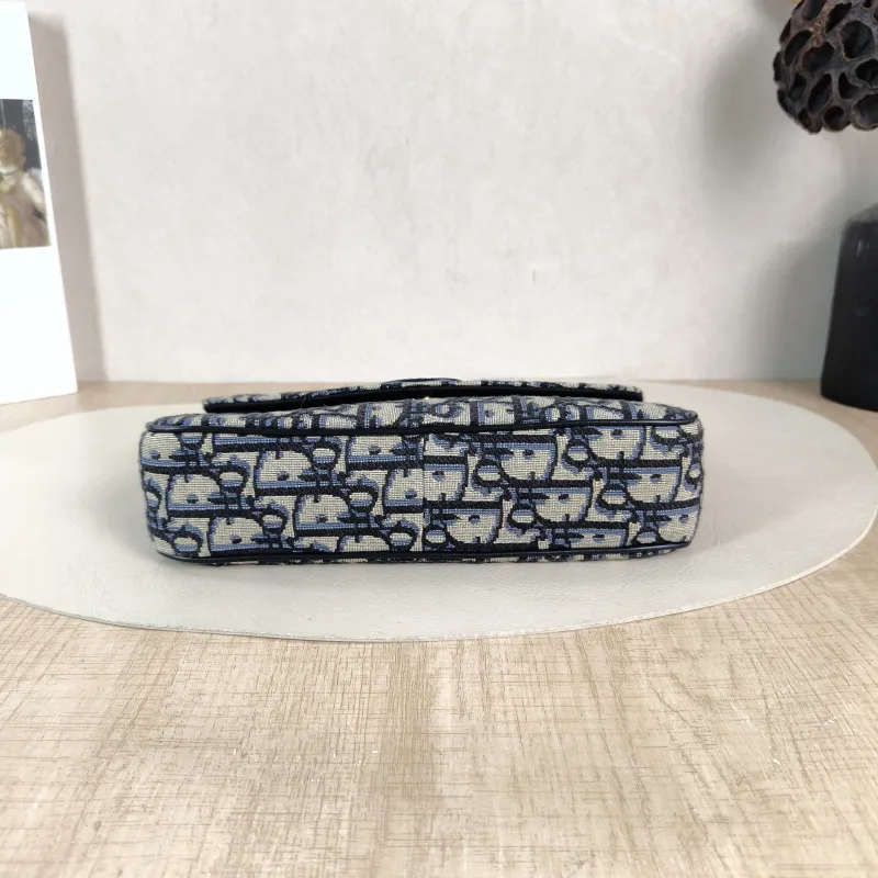 DIOR Crossbody Bag 30 Montaigne woc Blue Canvas One Size 21.5 × 3 × 12 cm — cover view 5 of 5