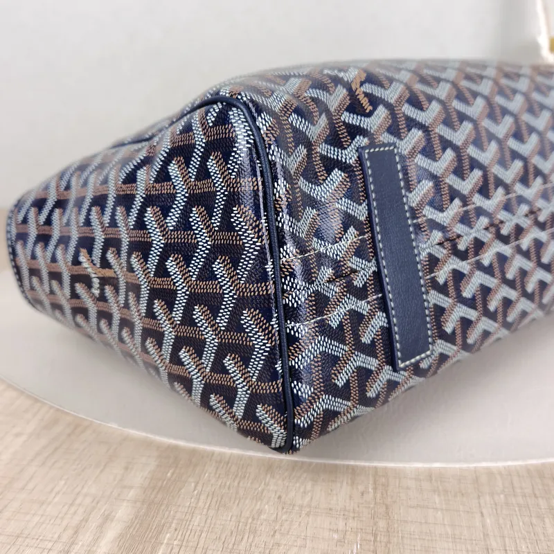 GOYARD Shoulder Bag Rouette Shoulder Bag Navy PVC Small31 × 14 × 23 cm — detail view 8 of 10