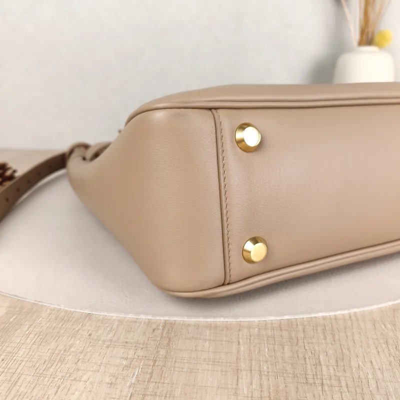 BALENCIAGA Crossbody Bag bel Crossbody Bag Taupe Calfskin One Size 27 × 9 × 28 cm — detail view 2 of 10