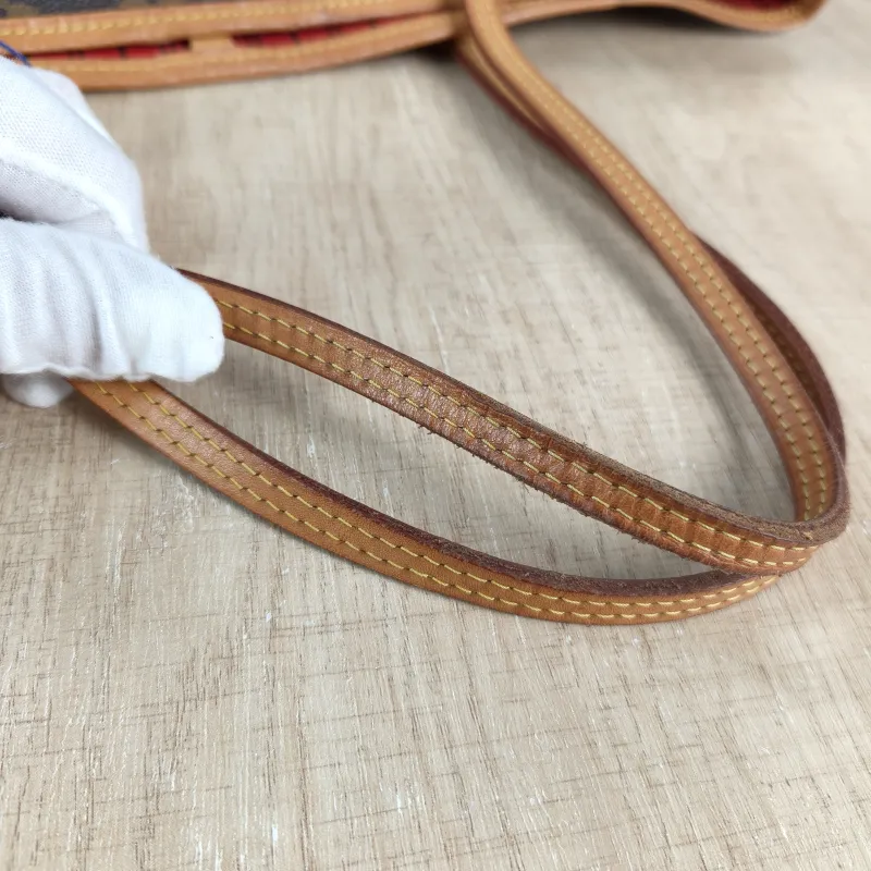 Louis Vuitton Shoulder Bag Neverfull Monogram PVC Medium 31 × 14 × 28 cm — detail view 4 of 12
