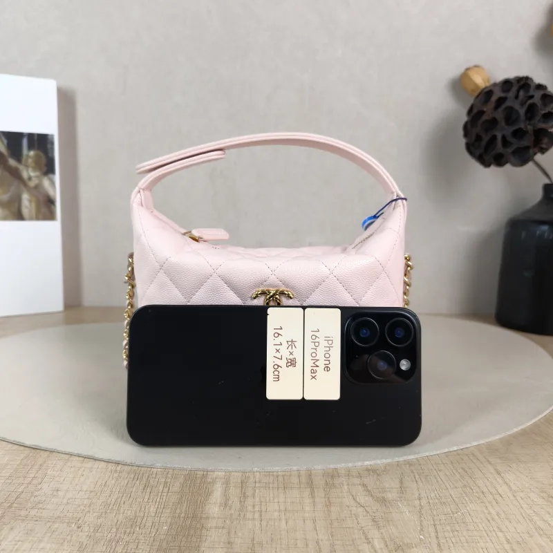 Chanel Crossbody Bag Crossbody Bag Pink Grained Calfskin One Size 16 × 6.5 × 12.5 cm — cover view 2 of 5