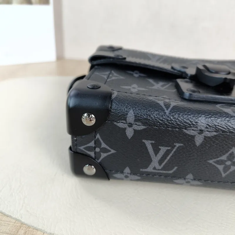 Louis Vuitton Crossbody Bag Soul Trunk Box Monogram PVC One Size 19 × 7 × 15 cm — detail view 4 of 11