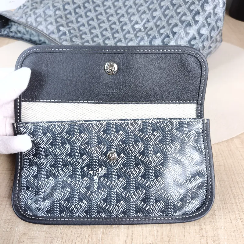 GOYARD Shoulder Bag Boheme Hobo​ Grey ine Canvas Small 43 × 14 × 27 cm — detail view 1 of 14
