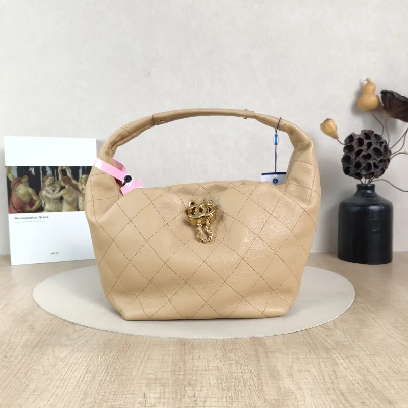 Chanel Crossbody Bag26c Taupe Calfskin One Size32 × 12 × 24 cm