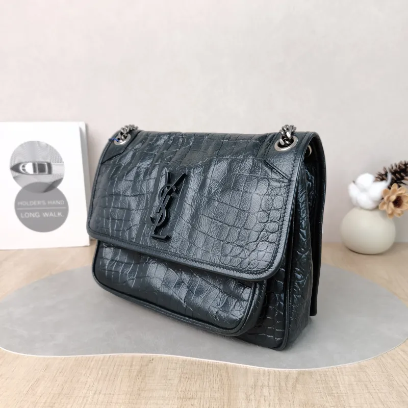 SAINT LAURENT Crossbody Bag Niki D Green Calfskin Medium 28 × 8.5 × 20 cm — cover view 3 of 5