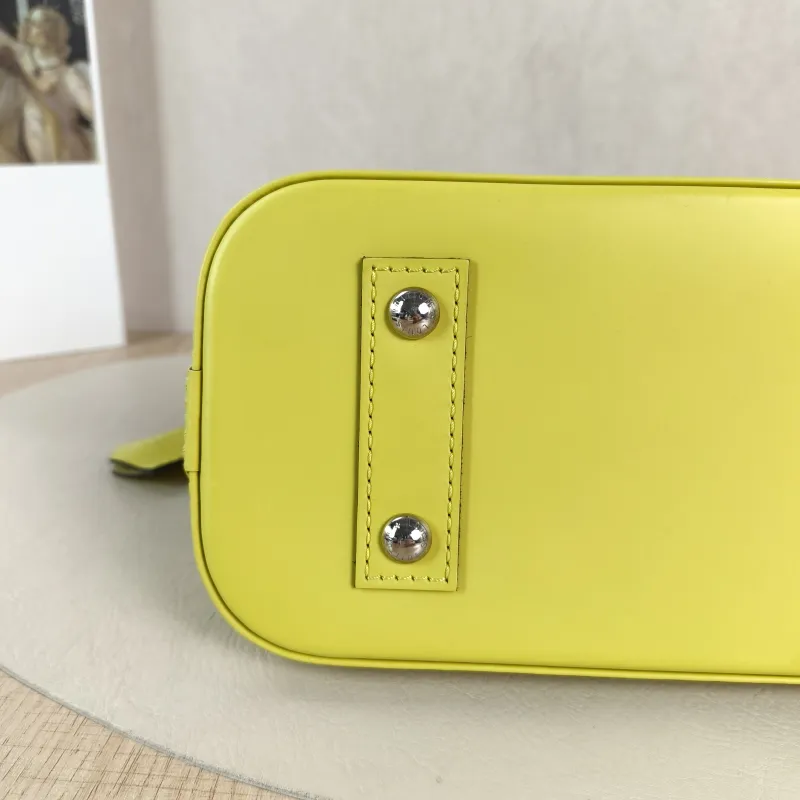 Louis Vuitton Top Handle Bag Alma Medium — detail view 10 of 10