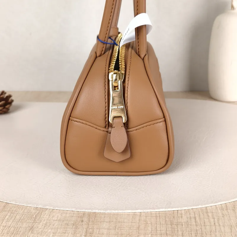 Miumiu Shoulder Bag Beau Brown Calfskin Small 23 × 10 × 11.5 cm — detail view 1 of 12