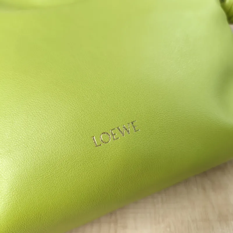 LOEWE Crossbody Bag Flamenco Green Calfskin Mini 24 × 9 × 18 cm — detail view 12 of 13