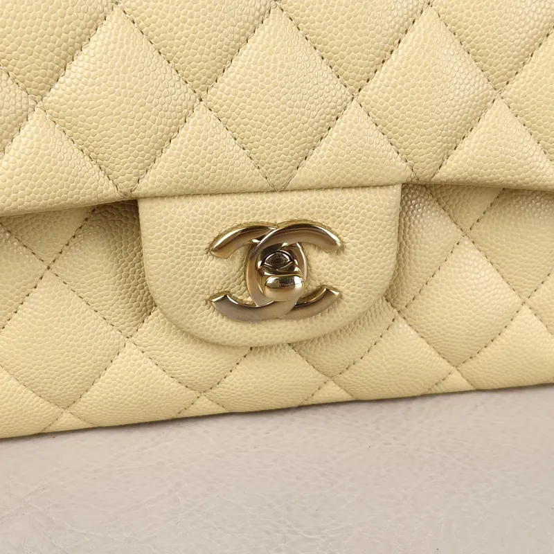 Chanel Crossbody Bag Classic Flap CF Yellow Grained Calfskin Small 23 × 6 × 14.5 cm — detail view 4 of 13