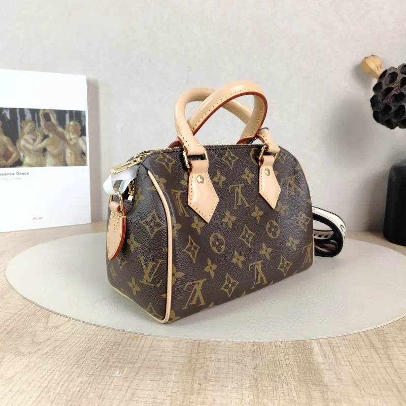 Louis Vuitton Crossbody Bag Speedy20 Shoulder Strap PVC Small20.5 × 12 × 13.5 cm — cover view 3 of 6