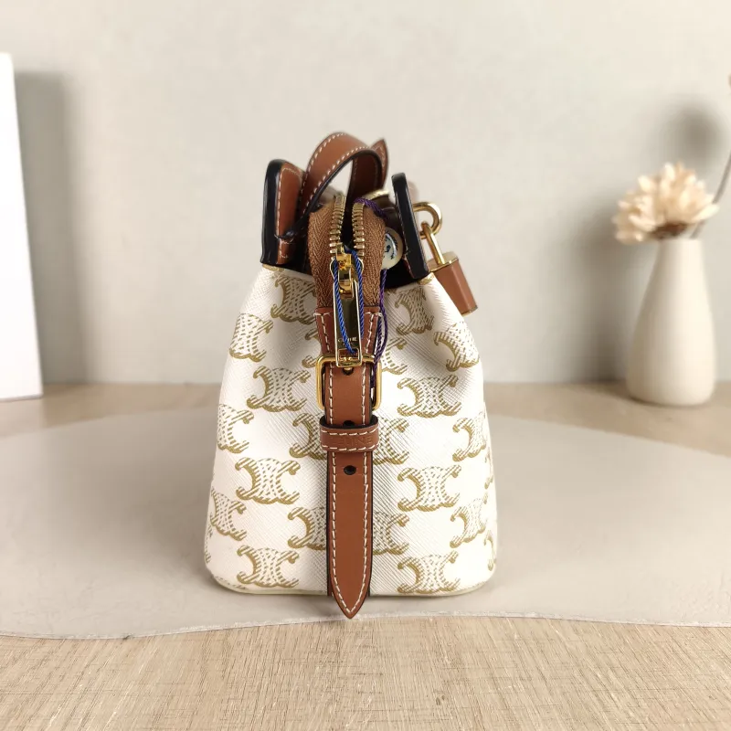 CELINE Crossbody Bag cabas de france Crossbody Bag White Monogram PVC One Size 19 × 11 × 15.5 cm — detail view 5 of 10