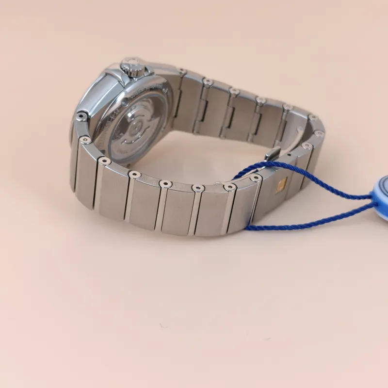 OMEGA Watch Watch Silver One Size34mm — cover view 10 of 11