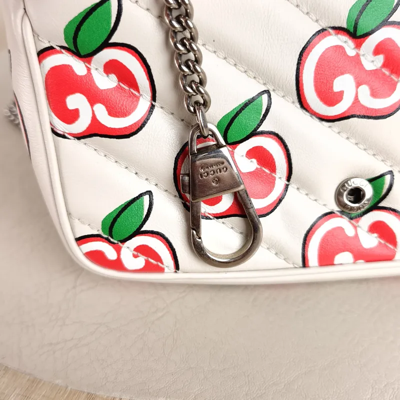 GUCCI Crossbody Bag GG Marmont Mini Marmont Mini White Calfskin Mini 16.5 × 4.5 × 9.5 cm — detail view 7 of 11