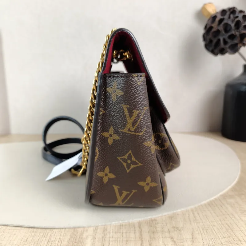 Louis Vuitton Crossbody Bag Passy Messenger Bag Monogram PVC Small23 × 9 × 17 cm — detail view 3 of 13
