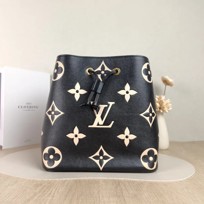 Louis Vuitton Shoulder Bag NÉONOÉ Bucket Bag Black · White Monogram Empreinte Embossed Calfskin Medium 26 × 17.5 × 26 cm
