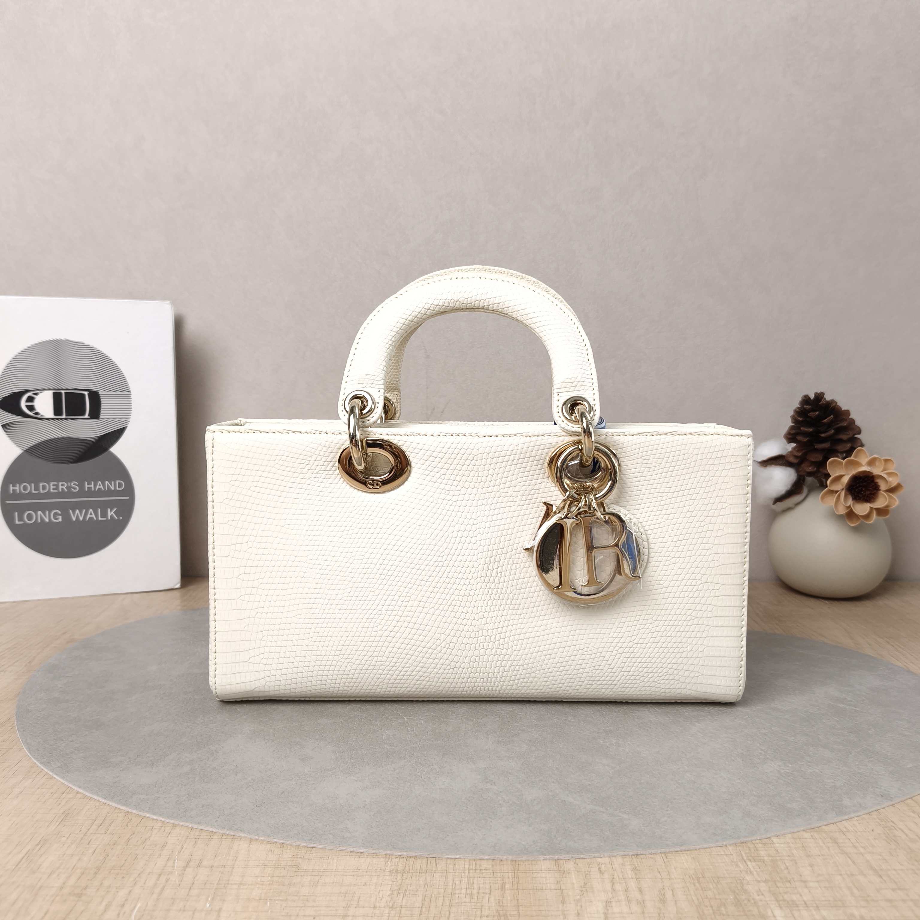 DIOR Crossbody Bag Lady D-Joy White Medium26 × 5 × 13.5 cm