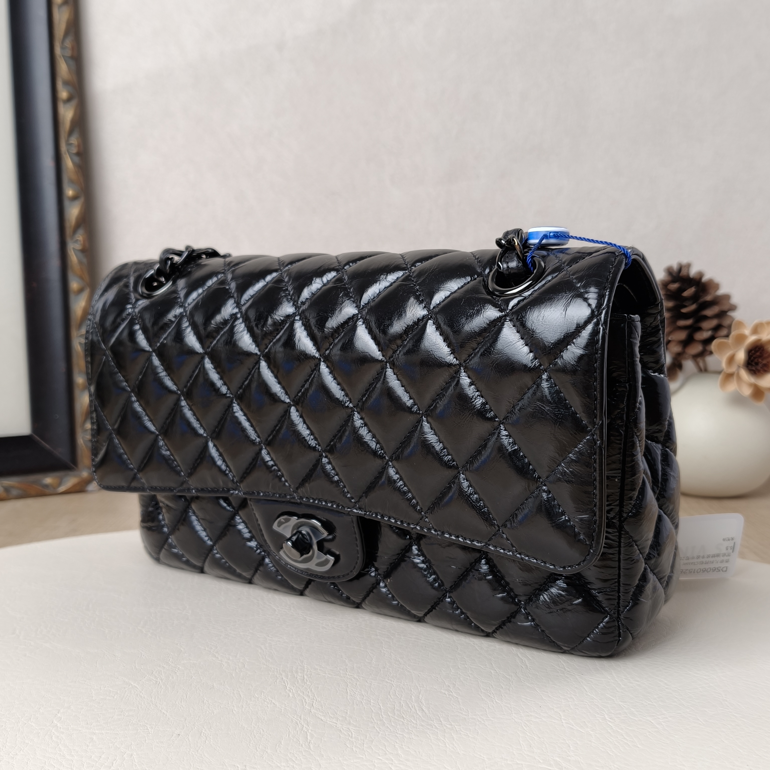 Chanel Crossbody Bag Classic Flap CF Black Waxed Leather Calfskin Medium25.5 × 6.5 × 15.5 cm — cover view 9 of 9