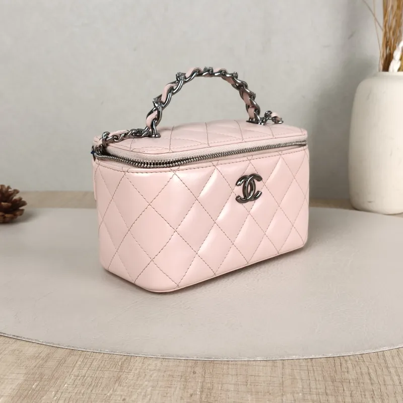 Chanel Crossbody Bag Edition Pink Calfskin Mini 16 × 8 × 9.5 cm — cover view 3 of 5