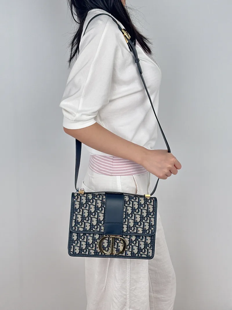 DIOR Crossbody Bag30Montaigne 30 Edition Canvas Medium24 × 8 × 17 cm — on-model view 3 of 3