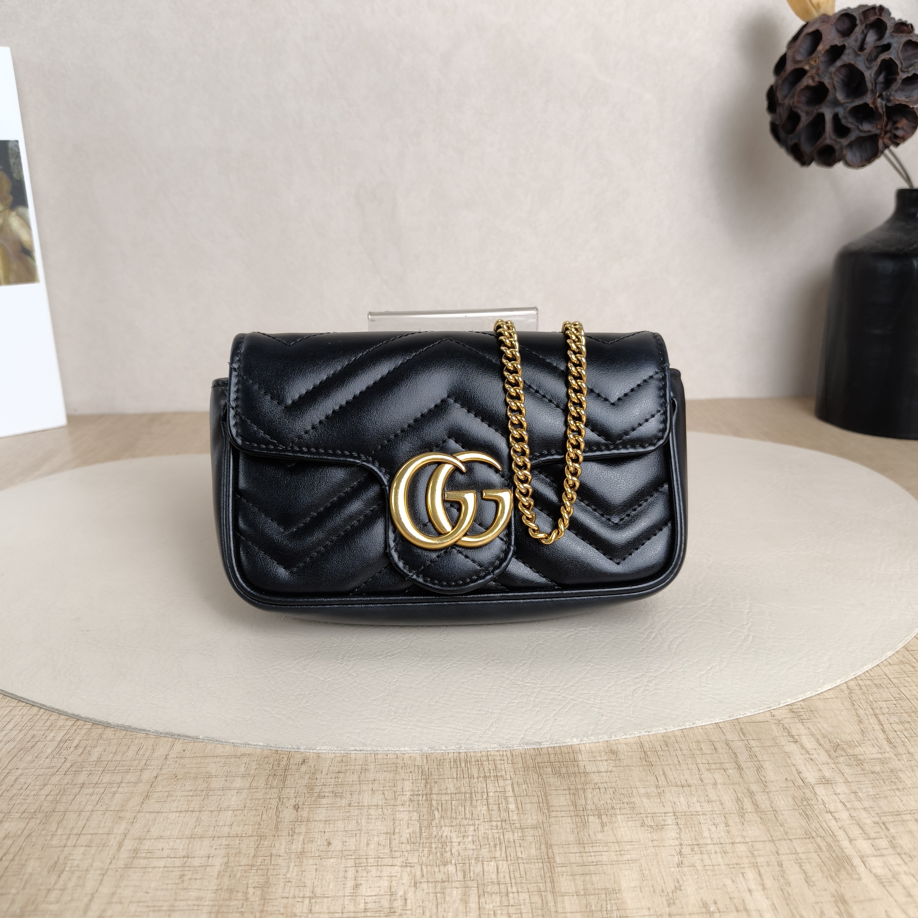 GUCCI Crossbody Bag GG Marmont Mini Marmont Mini Black Calfskinmini16.5 × 4.5 × 9.5 cm