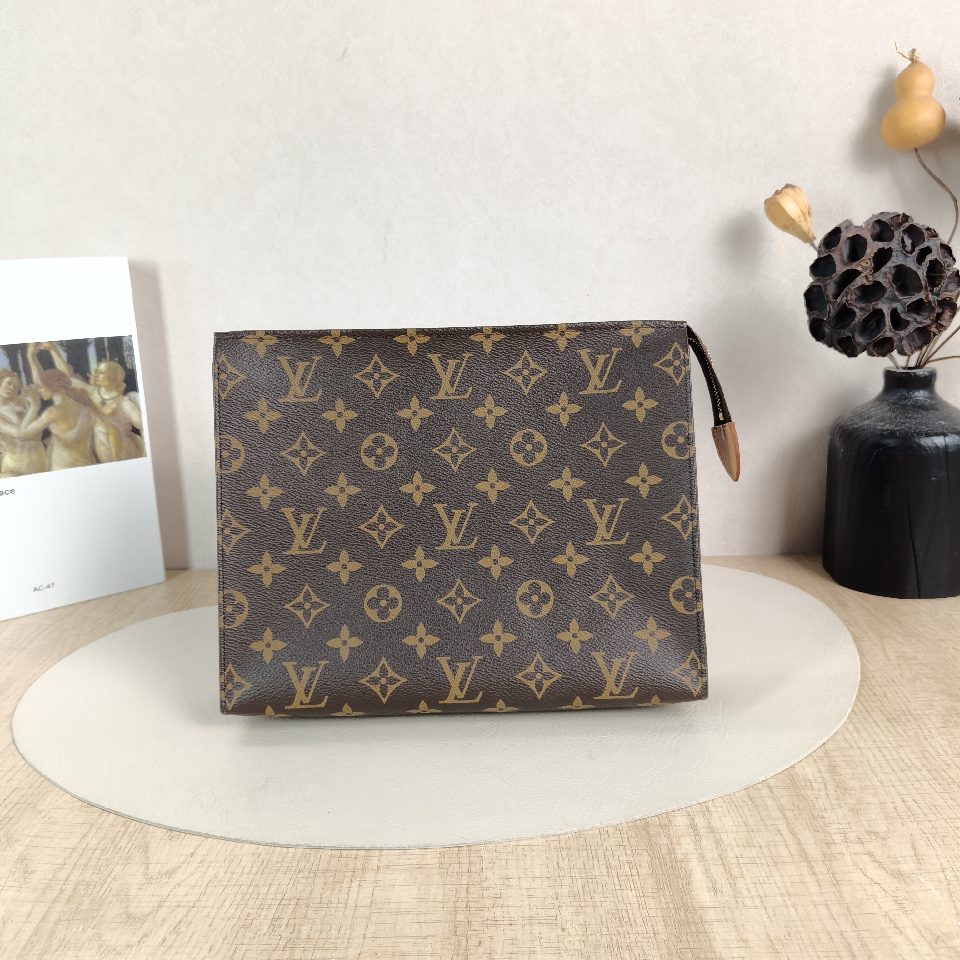 Louis Vuitton Clutch26 Monogram PVC Large25 × 5.5 × 20 cm