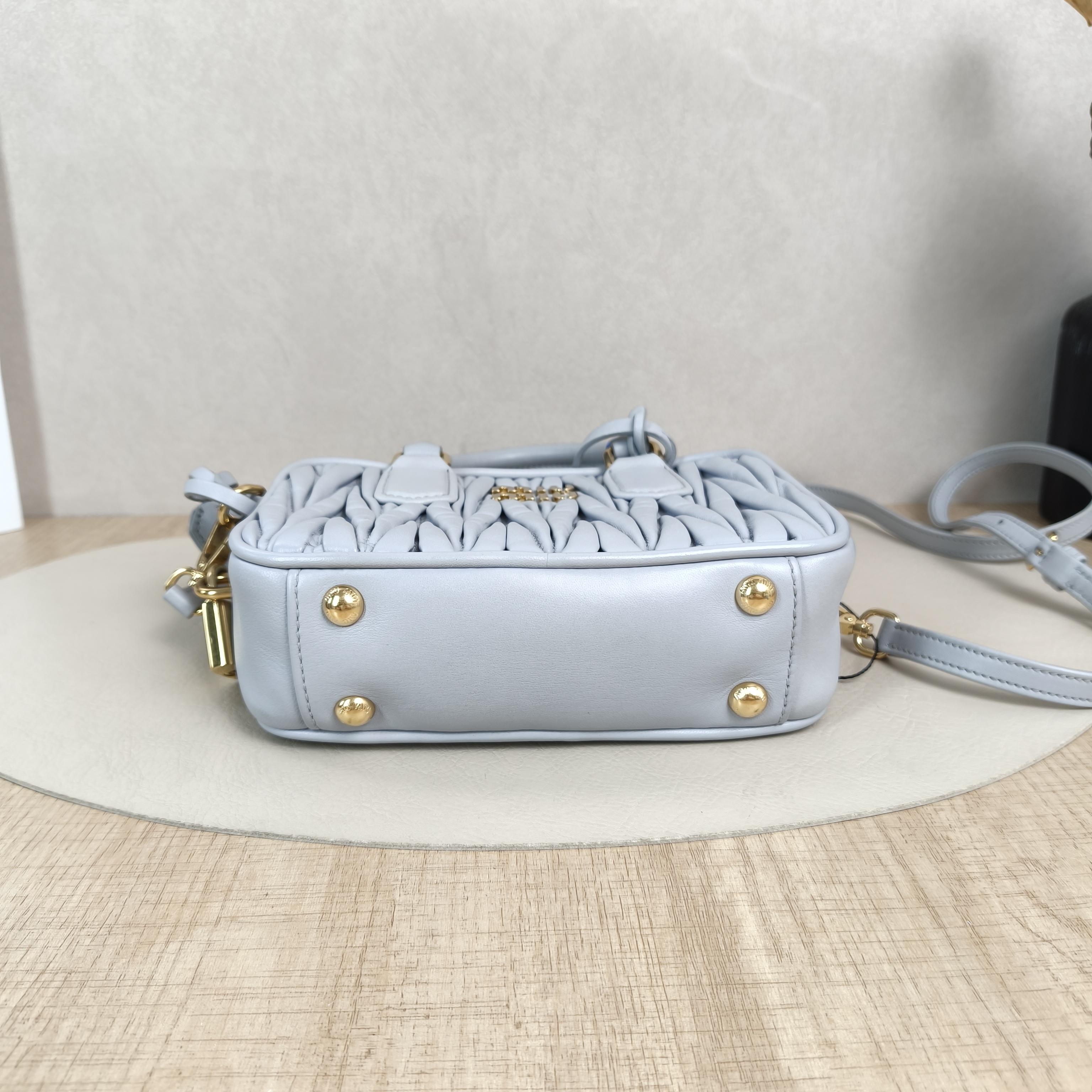 Miumiu Top Handle Bag Arcadie MatelasséCollection Edition Grey Lambskin Small19 × 6 × 13 cm — cover view 3 of 5