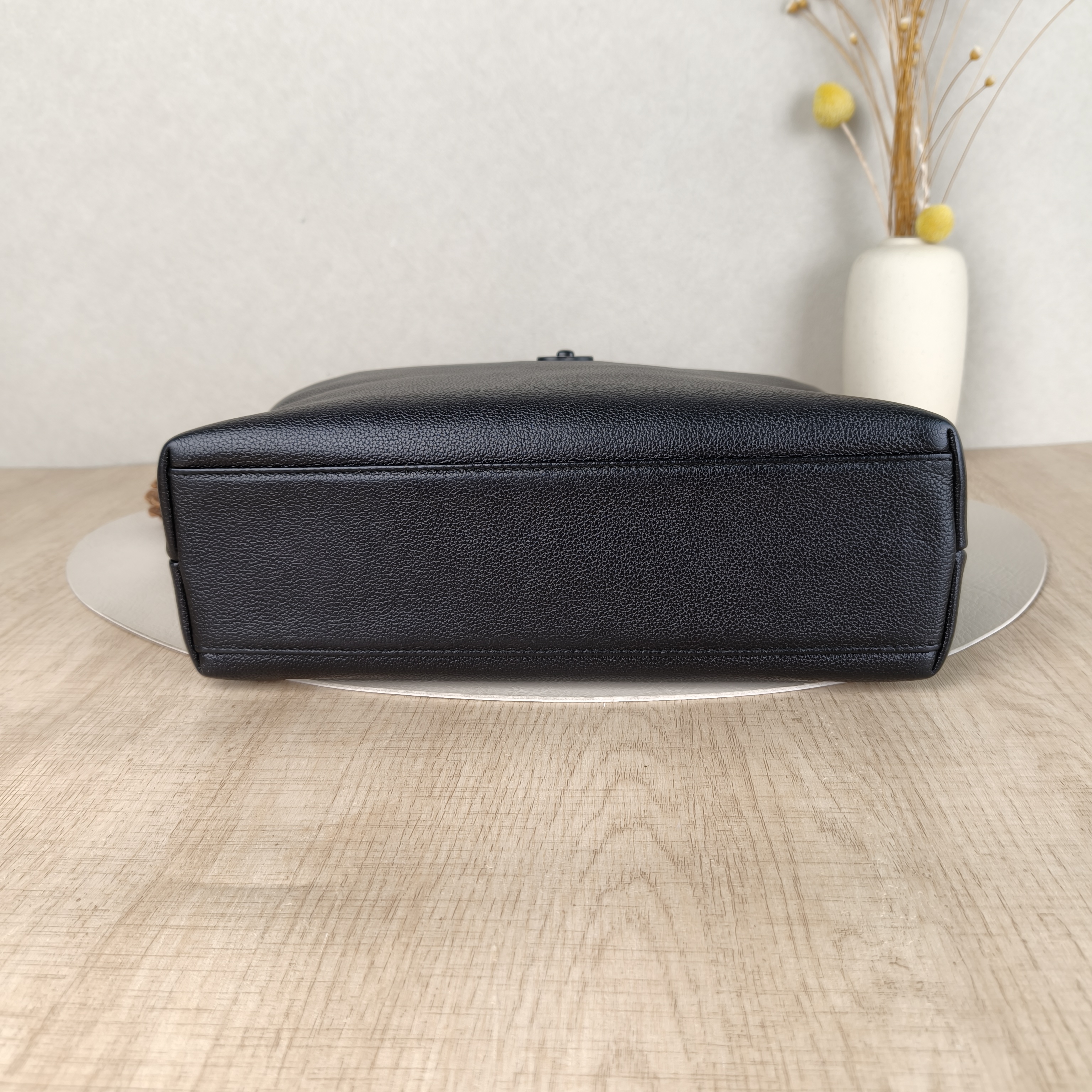 Chanel Top Handle Bag Top Handle Bag Black Calfskin One Size28 × 9 × 19 cm — cover view 5 of 5