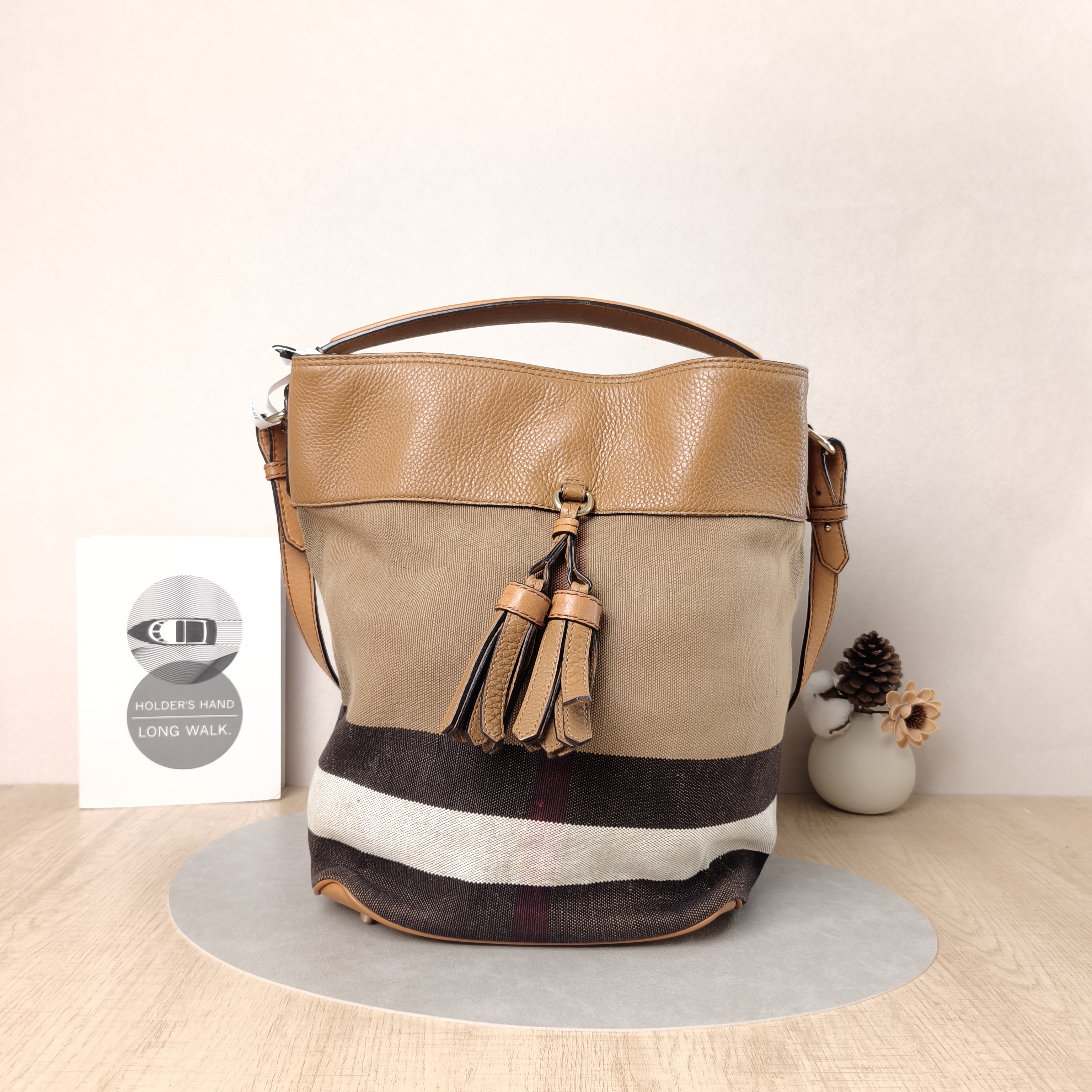 BURBERRY Crossbody Bag Canvas Bucket Bag Colorblock Canvas One Size26 × 20 × 34 cm