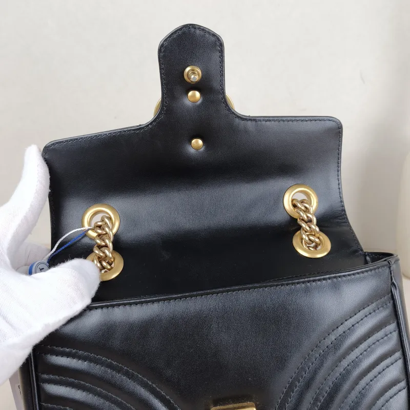 GUCCI Crossbody Bag GG Marmont Small Marmont 22Black CC alfskin Small22 × 6 × 13 cm — detail view 9 of 14