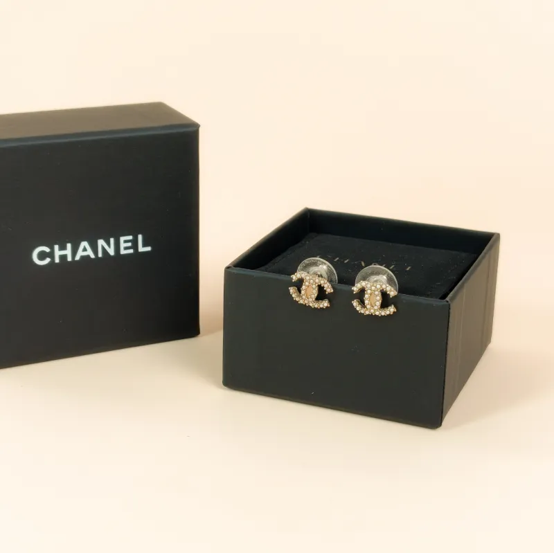 Chanel Earrings c Pearl Earrings Gold One Size — cover view 3 of 6
