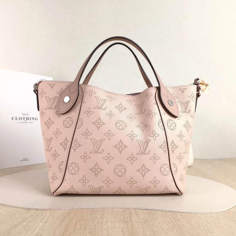 Louis Vuitton Shoulder Bag Hina Pink Calfskin Small 23 × 13 × 21 cm — cover view 5 of 5