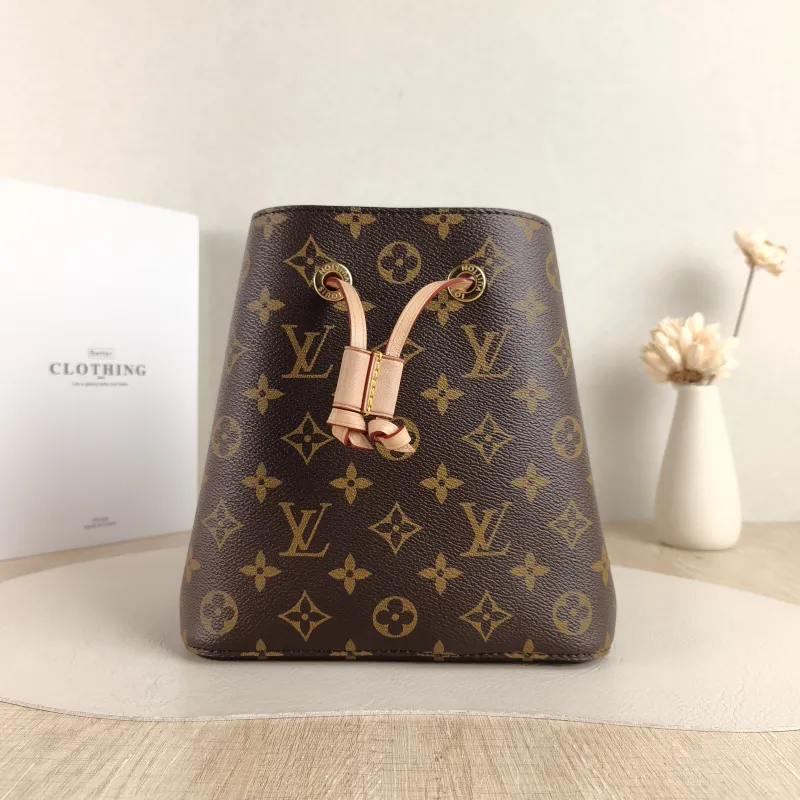 Louis Vuitton Crossbody Bag NÉONOÉ Bucket Bag BB Monogram PVC BB 20 × 13 × 20 cm