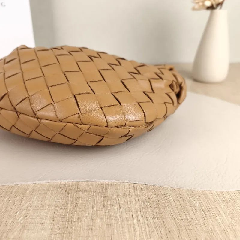 Bottega Veneta Top Handle Bag Jodie Brown Lambskin 24 × 7 × 14 cm — detail view 2 of 9
