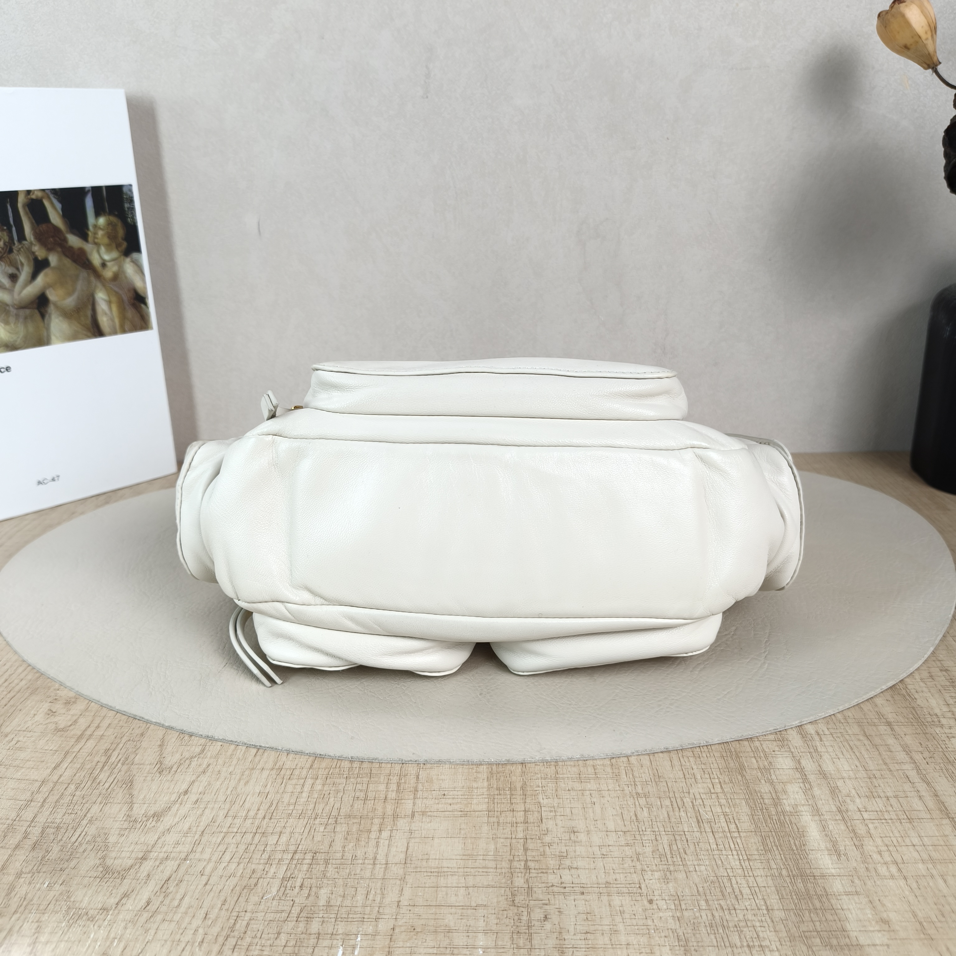 Miumiu Shoulder Bag Pocket White Lambskin Small21 × 6 × 12 cm — cover view 2 of 5