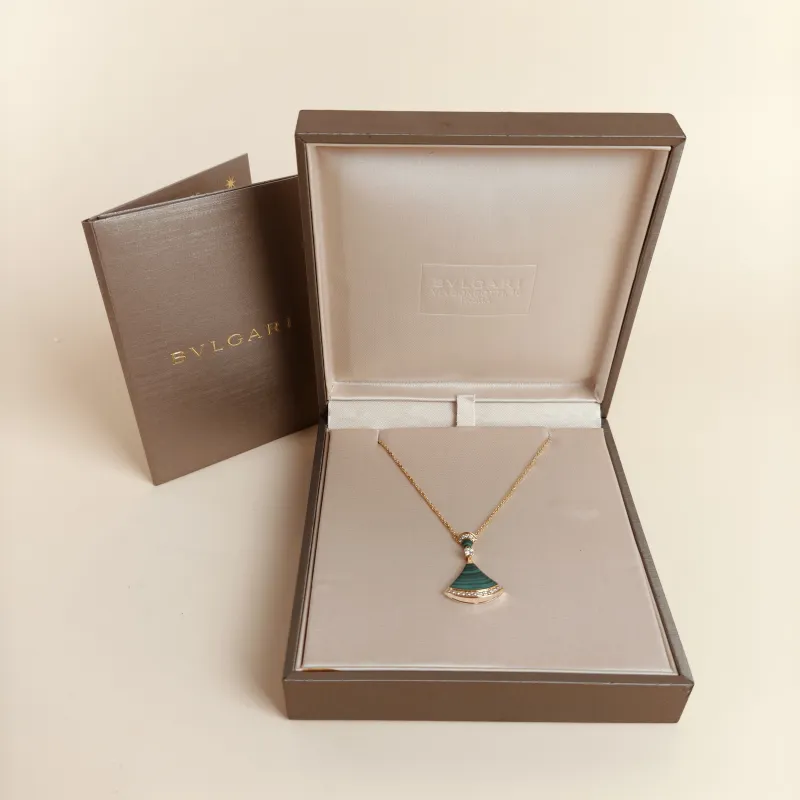 Bvlgari Necklace DIVAS’ DREAM Collection Malachite Pavé Diamond Malachite Diamond18KR ose Gold Large43cm — cover view 7 of 7