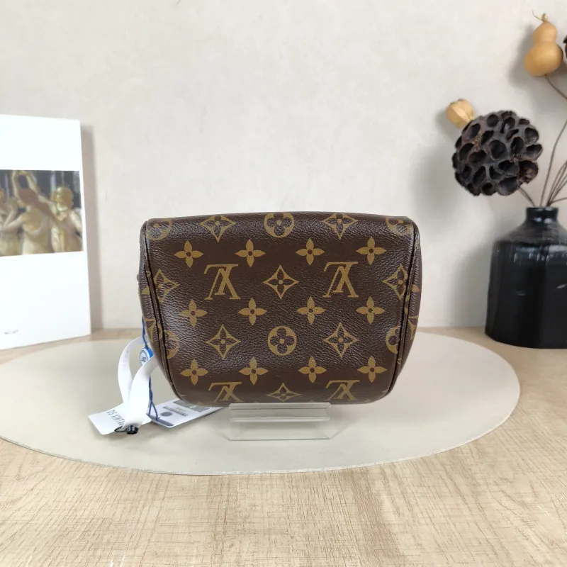 Louis Vuitton Crossbody Bag Bumbag Belt Bag Monogram PVC Mini 17 × 9.5 × 12 cm — cover view 3 of 5