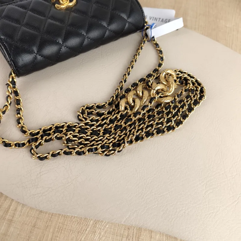 Chanel Crossbody Bag woc Black Calfskin Mini 19 × 6 × 11 cm — detail view 6 of 11