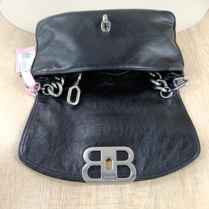 BALENCIAGA Crossbody Bag Crossbody Bag Calfskin One Size 23 × 3 × 14 cm — detail view 4 of 13