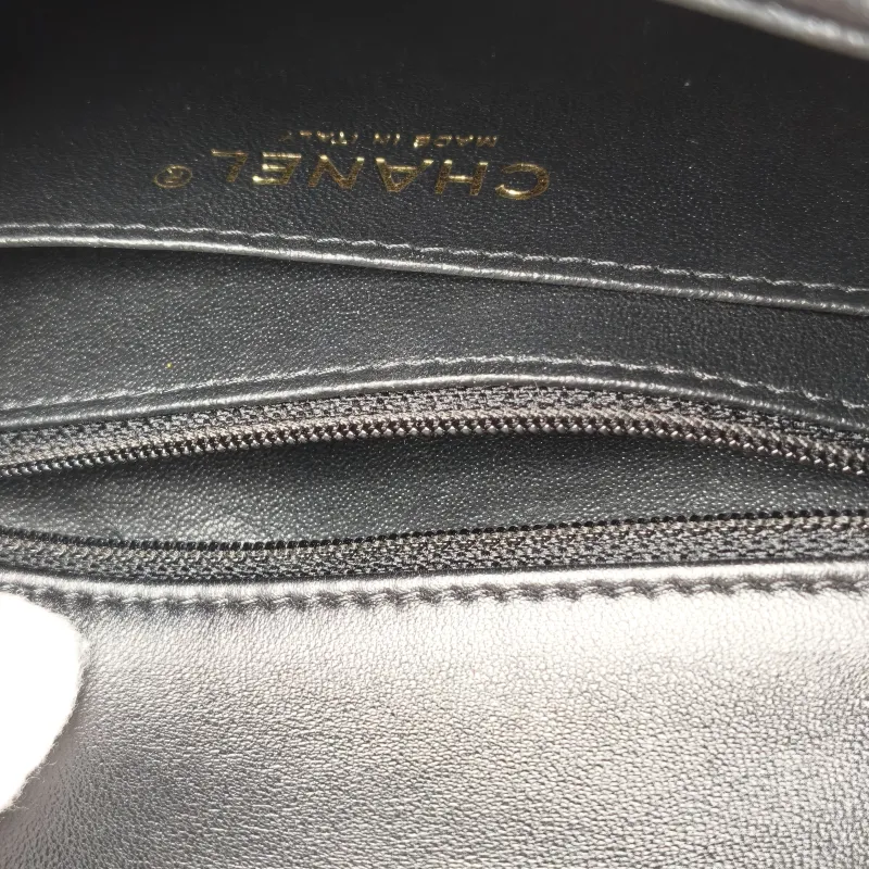 Chanel Crossbody Bag Classic Flap Mini CF Mini Black SL ambskin Mini 17 × 8 × 13.5 cm — detail view 13 of 13