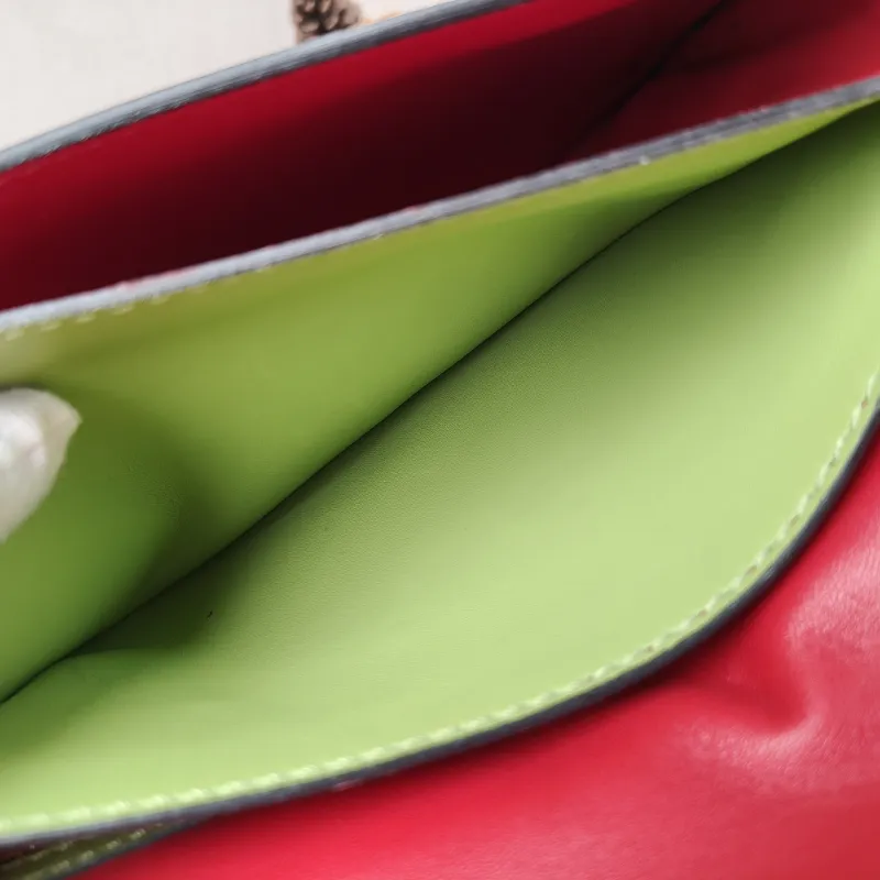 Valentino Clutch Clutch Colorblock Calfskin One Size28 × 2 × 17 cm — detail view 9 of 16