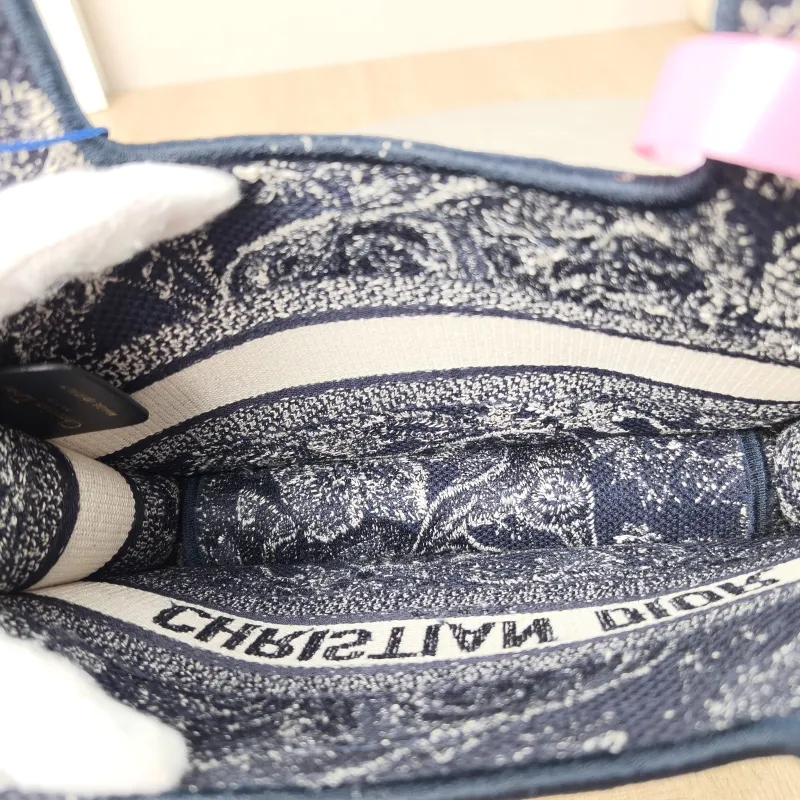 DIOR Top Handle Bag Book Tote Collection · White Blue Canvas Mini 22.5 × 6 × 15 cm — detail view 5 of 9