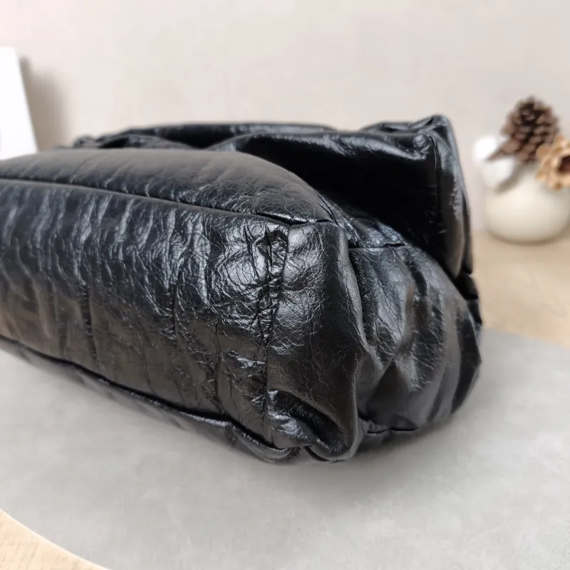 BALENCIAGA Shoulder Bag MONACO Chain Bag Black Calfskin Small28 × 10 × 18 cm — detail view 8 of 13