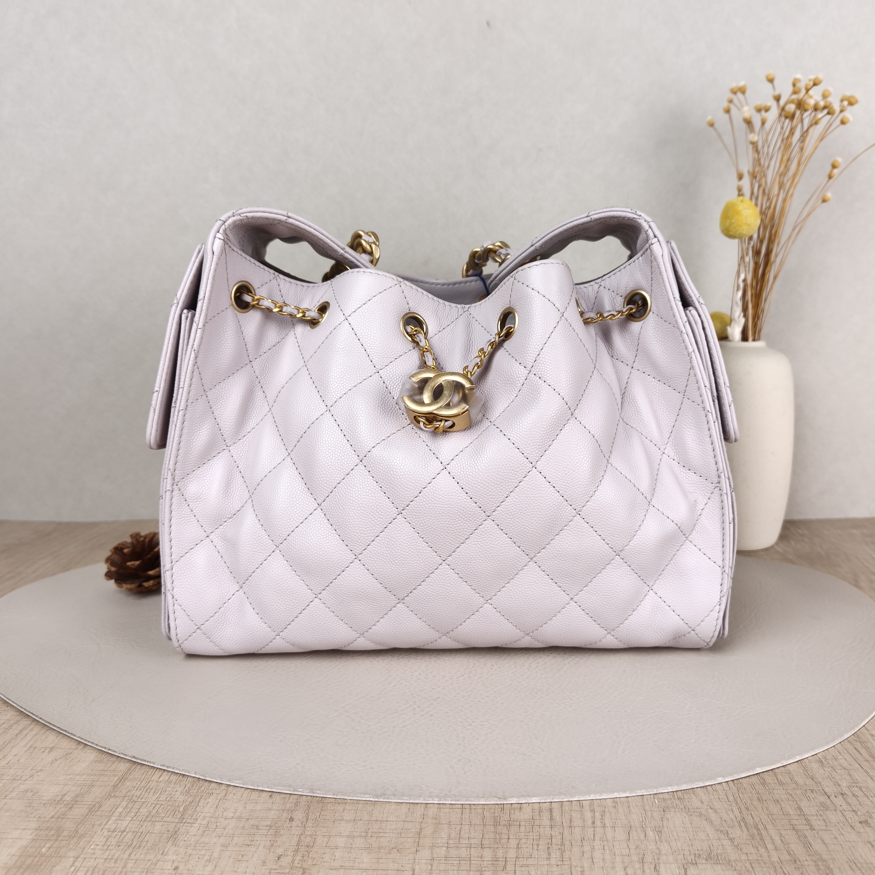 Chanel Shoulder Bag25Bag Grained Calfskin Small26 × 14 × 30 cm