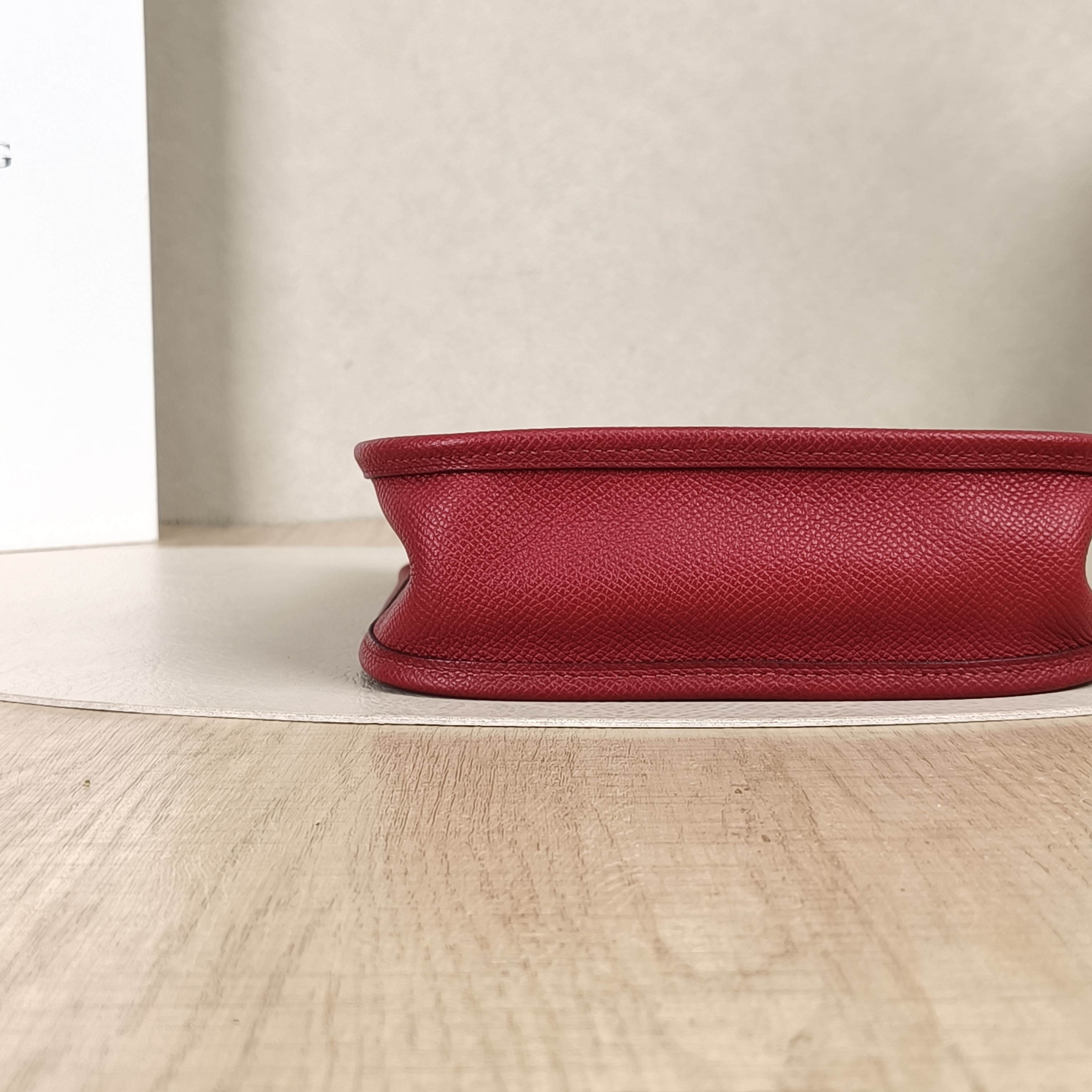 Hermès Crossbody Bag Evelyne Mini 16 Mini 1655 Calfskinmini17 × 5.5 × 18 cm — cover view 7 of 8