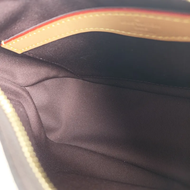 Louis Vuitton Crossbody Bag Boulogne PVC Small 26 × 9.5 × 16 cm — detail view 1 of 12