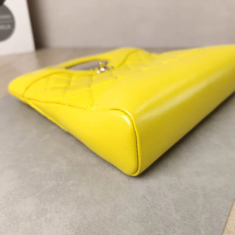Chanel Crossbody Bag 31Bag Yellow Waxed Leather Mini 23 × 5.5 × 22 cm — detail view 9 of 9